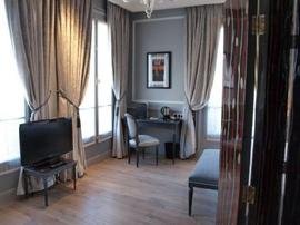 Elysees Mac Mahon Hotel